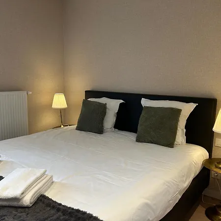 Acropolis Luxury - Space, Privacy And Comfort Near The Sea Apartment